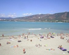 Елітний курорт Росії покрився нечистотами