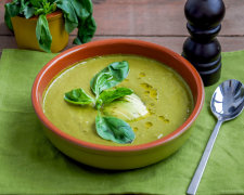 Вкусно и полезно: овощной суп-пюре с оливками