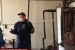 Закарпатці вимушені виживати у собачому холоді, газ досі не провели: "Рятуємося дровами"