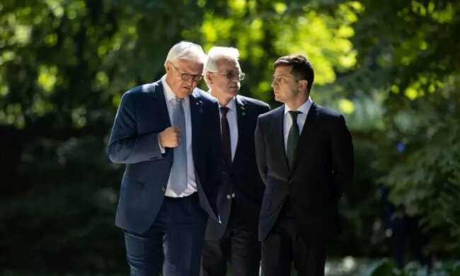 Украинская сторона подписала "формулу Штайнмайера": СМИ раскрыли детали