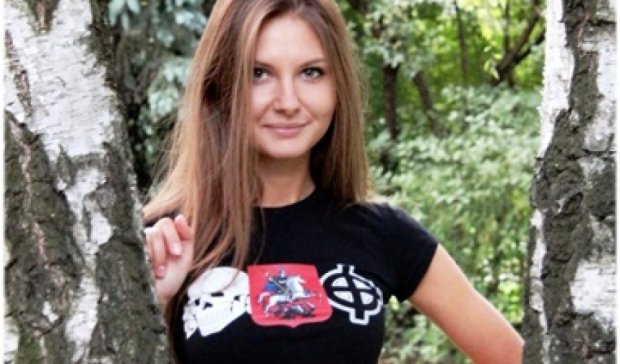 Петербурзька "Міс Чарівність 2015"  зігує і ненавидить "хачів" (фото)