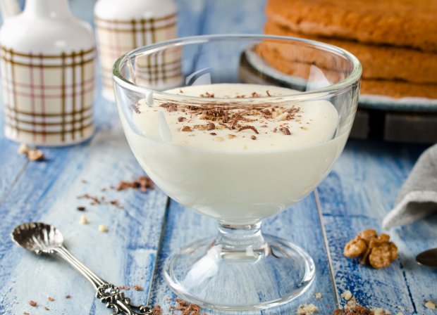 Молочне желе з шоколадом: десерт, який відмінно доповнить кожен стіл