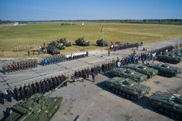 Церемонія підняття національного прапора, фото: прес-служба ОПУ