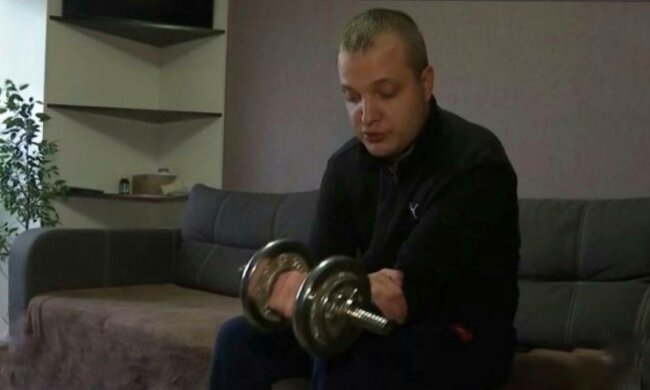 Мужчине нужна помощь в лечении, фото: скриншот из видео