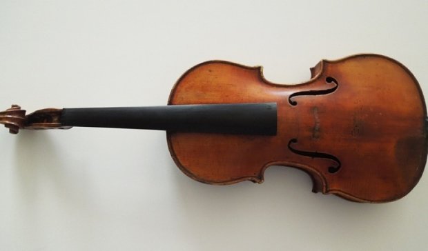 Викрадена 35 років тому скрипка Страдіварі знайдена в США