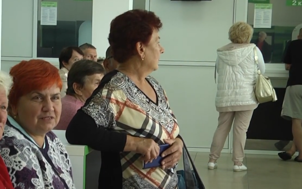 Пенсіонери автоматично отримають надбавки у вересні