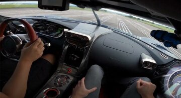 Koenigsegg Regera, скріншот відео