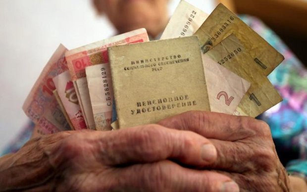 Часть украинцев лишат пенсий
