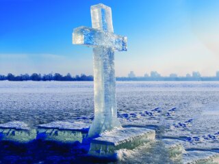 Прорубь на Крещение Господне