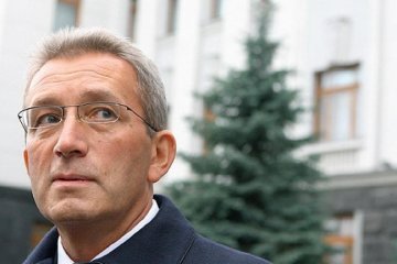 Банкира Януковича сняли с самолета в Германии