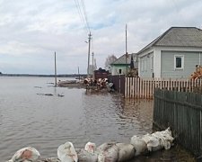 Російський Курган йде під воду