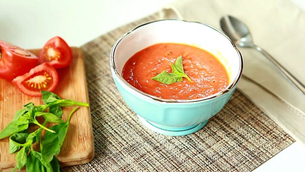 Рецепт низкокалорийного супа из печеных томатов