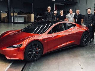 Суперкар от Tesla, motor1