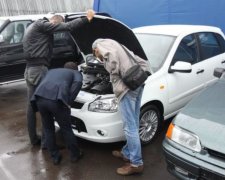 Популярність вживаних авто вражає: що і скільки купують українці