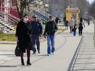 Самоізоляція, фото з відкритих джерел