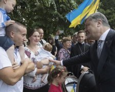 Порошенко розкрив секрет щастя для українців