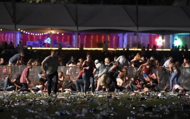 Бойня в Лас-Вегасе: более полусотни трупов и личность убийцы