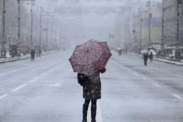 Погода у Києві на 22 січня: потужний вітер пограє в боулінг задубілими українцями