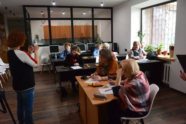 В киевском библиохабе откроется читательский клуб для детей с недостатками зрения