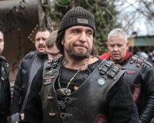 Нічні вовки переплутали Путіна з Дідом Морозом