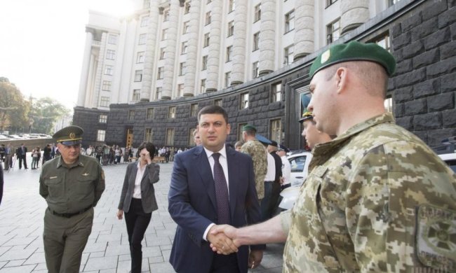 Митна сотня покарає корупціонерів (відео)