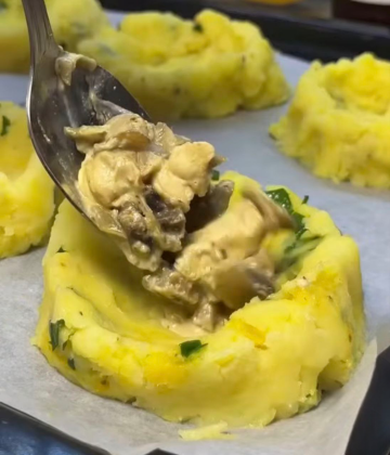 Жульєн у картопляних гніздечках: фото скрін рецепту