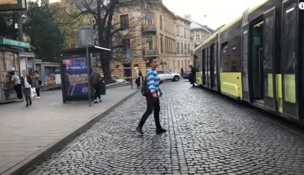 У Львові запустили нові трамвайні маршрути, досить ходити пішки