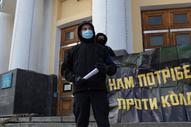 Винницкий Нацкорпус организовал акцию протеста против коллаборантов
