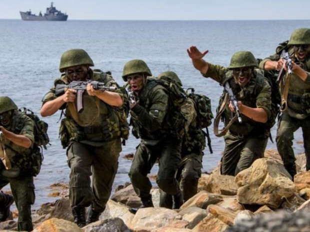Россия начала военные учения в оккупированном Крыму
