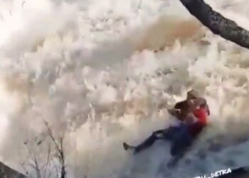 скріншот з відео