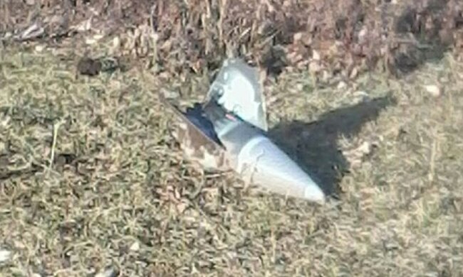 Два снаряди бойовиків впали в окупованому Луганську (фото, видео)