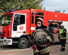Клуби пекельного диму здійнялися над Москвою, люди в паніці