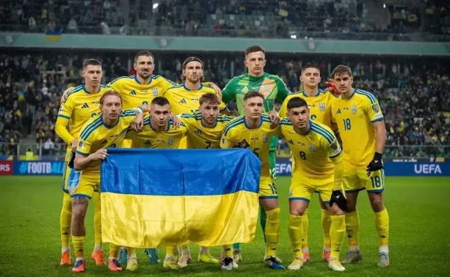 Новий тренер збірної України Мальдера під час матчу проти Польщі