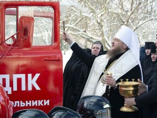 при монастирі УПЦ відкрили першу в Україні сестринську пожежну команду