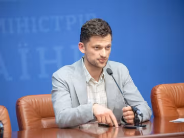 Не тільки Зеленський із Банкової: Дубілет заговорив про переїзд Кабміну - "Боюся заблукати"