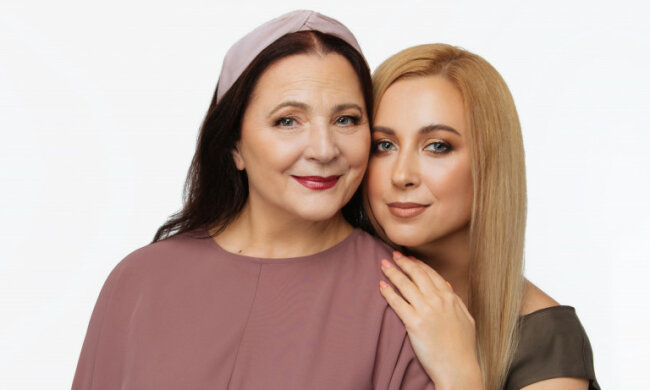 Нина и Тоня Матвиенко / фото: 4mama.ua