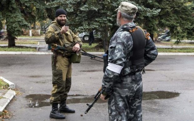 Луганские боевики арестовали троих человек за флаги Украины