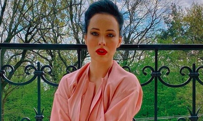 Даша Астафьева, instagram.com/da_astafieva