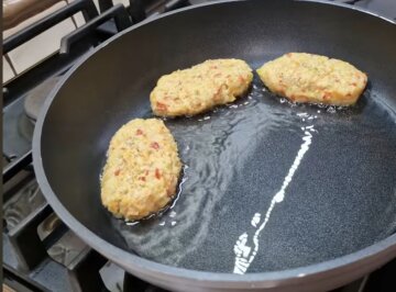 Котлети з перловки: фото скрін Ютуб