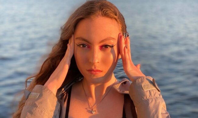Маша Полякова, фото - https://www.instagram.com/mashapolyakova/