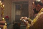 Священик, скріншот: Youtube