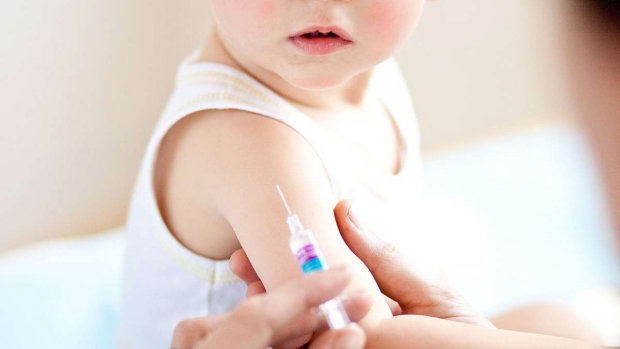 Вакцинація дітей з важкими хворобами: історія маленького Микити відкриє українцям очі