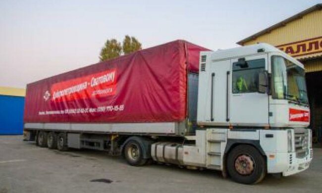 У Сватове відправили п'яту вантажівку з «гуманітаркою»