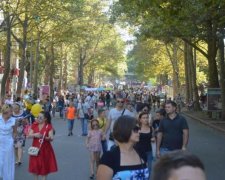 Быдло, которое живет в нас: в Николаеве сепарша высшей категории устроила скандальный бенефис