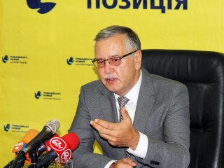 Анатолій Гриценко