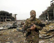 "Розіп'яті хлопчики" вже не діють? У Захарченка розробили цілу систему фейків