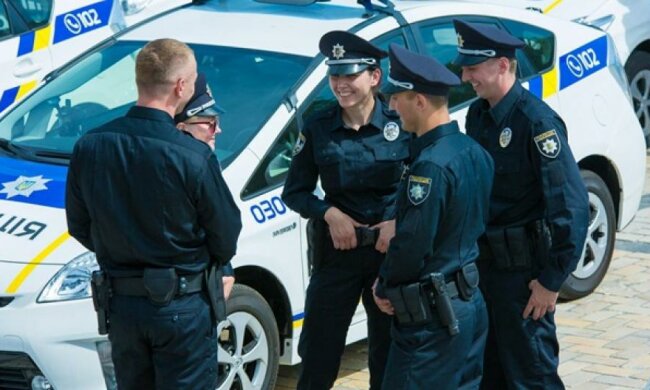 «Поліцейські 19 вересня почнуть патрулювати вулиці Харкова» - Яценюк