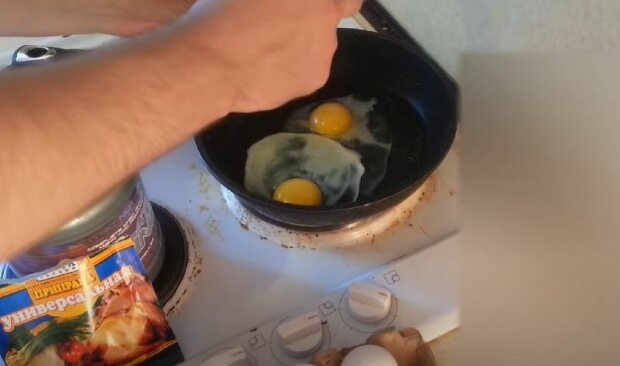 Класична яєчня, скріншот: YouTube
