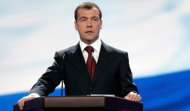 Медведев вслед за Путиным поедет в Крым