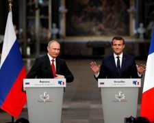 Макрон дав Путіну урок історії